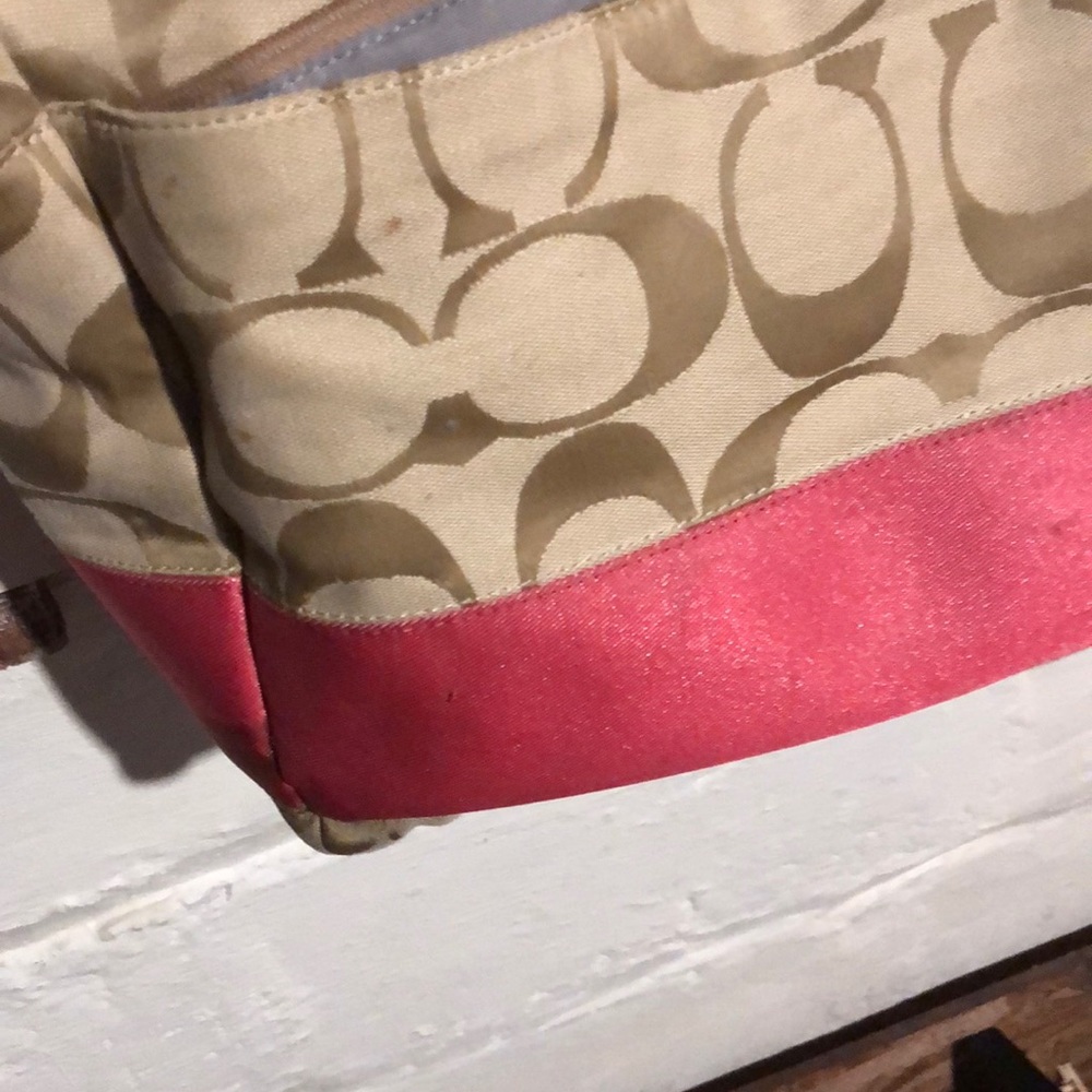 Coach pink tan baby diaper bag - Picture 4 of 6